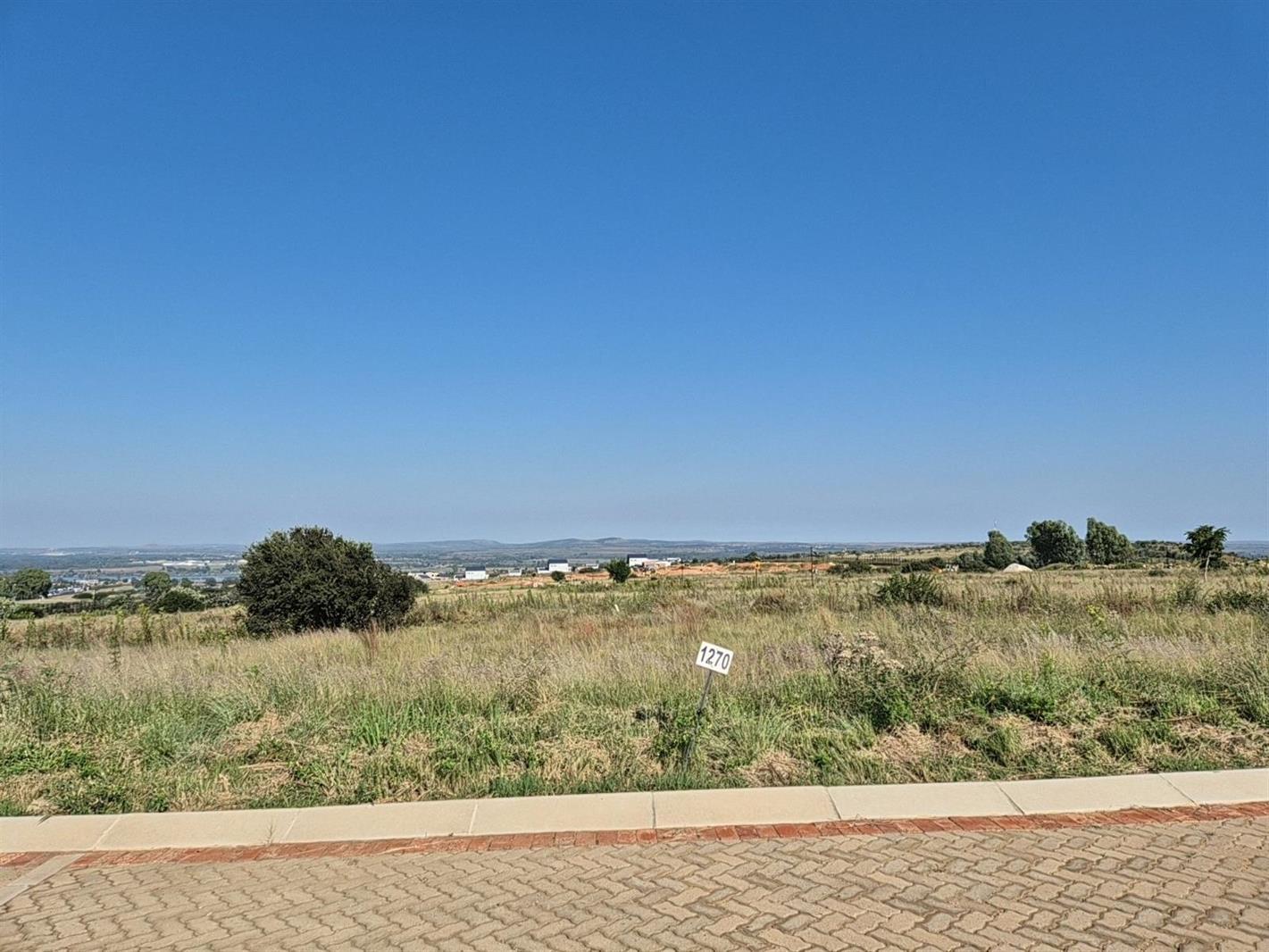 927 m² Land available in Potchefstroom Central