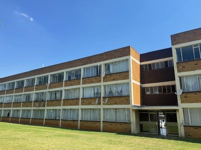 1.5 Bedroom House in Florentia