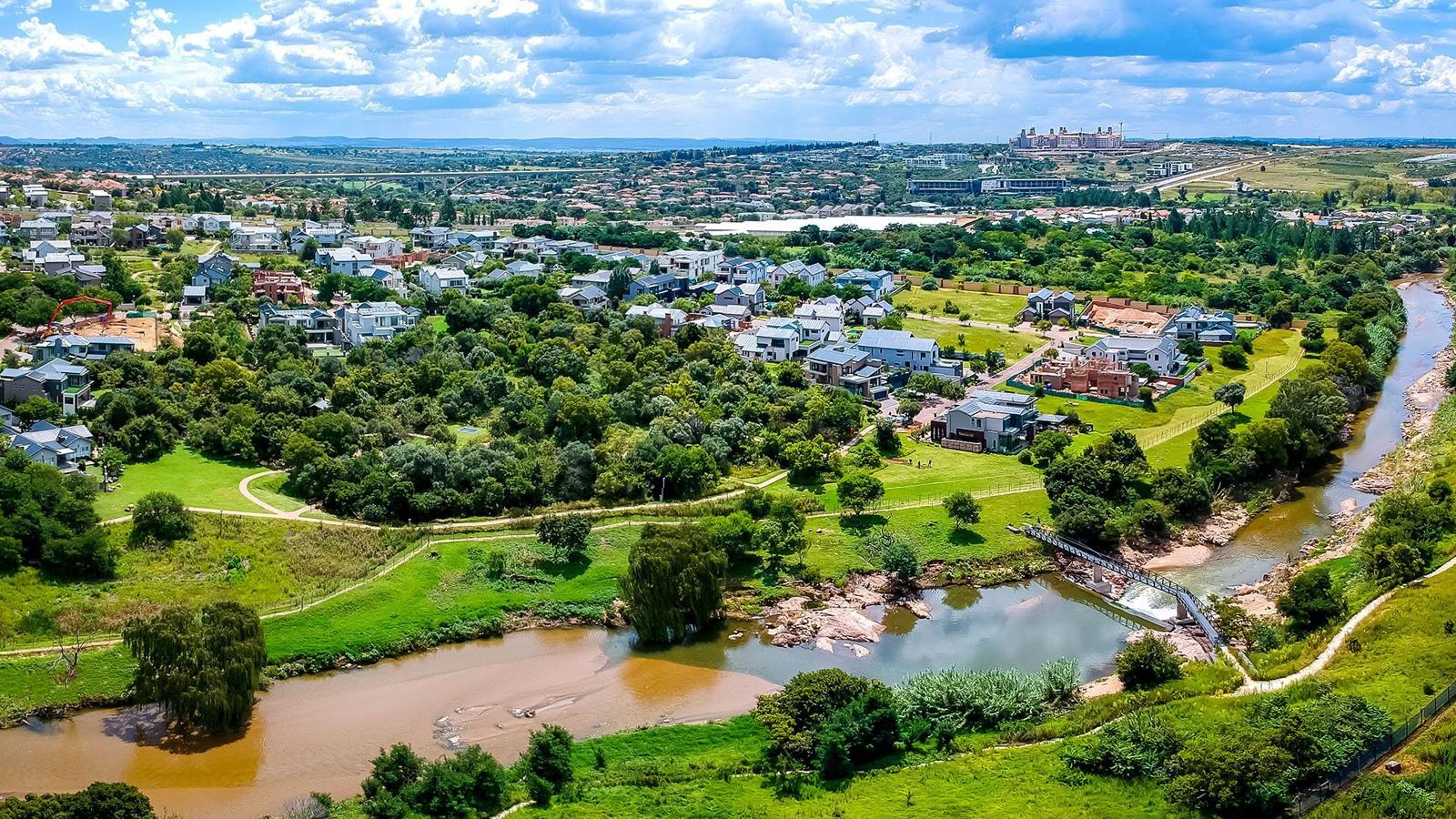 710 m² Land available in Helderfontein Estate