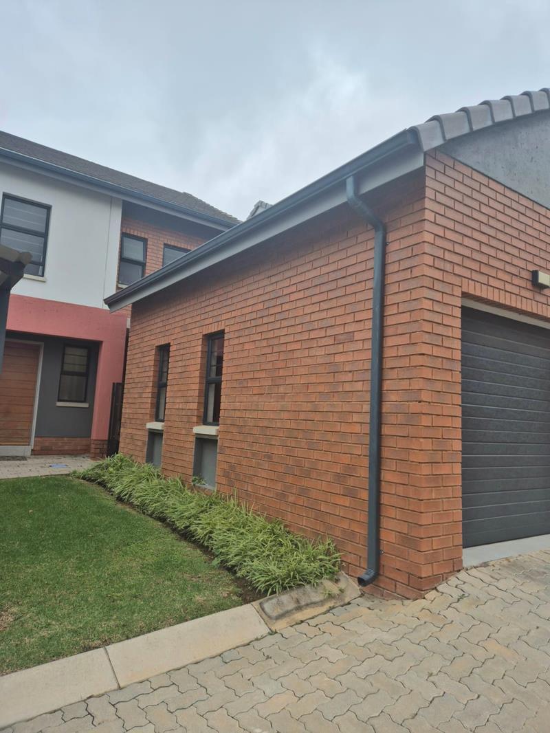 3 Bedroom Duplex in Amberfield