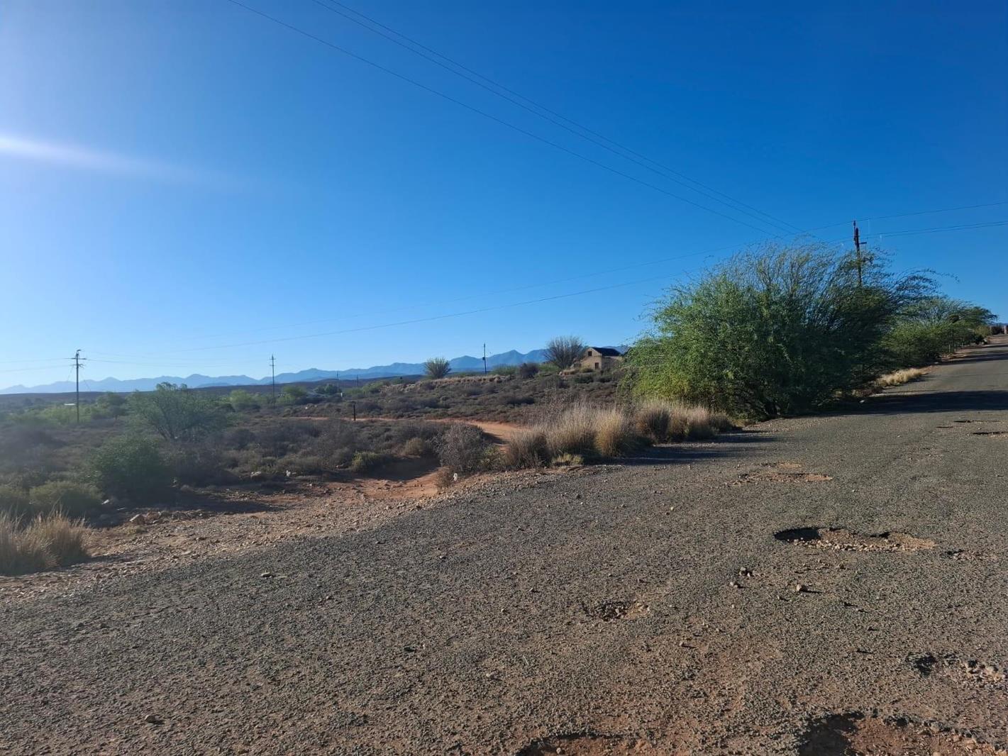 828 m² Land available in Oudtshoorn