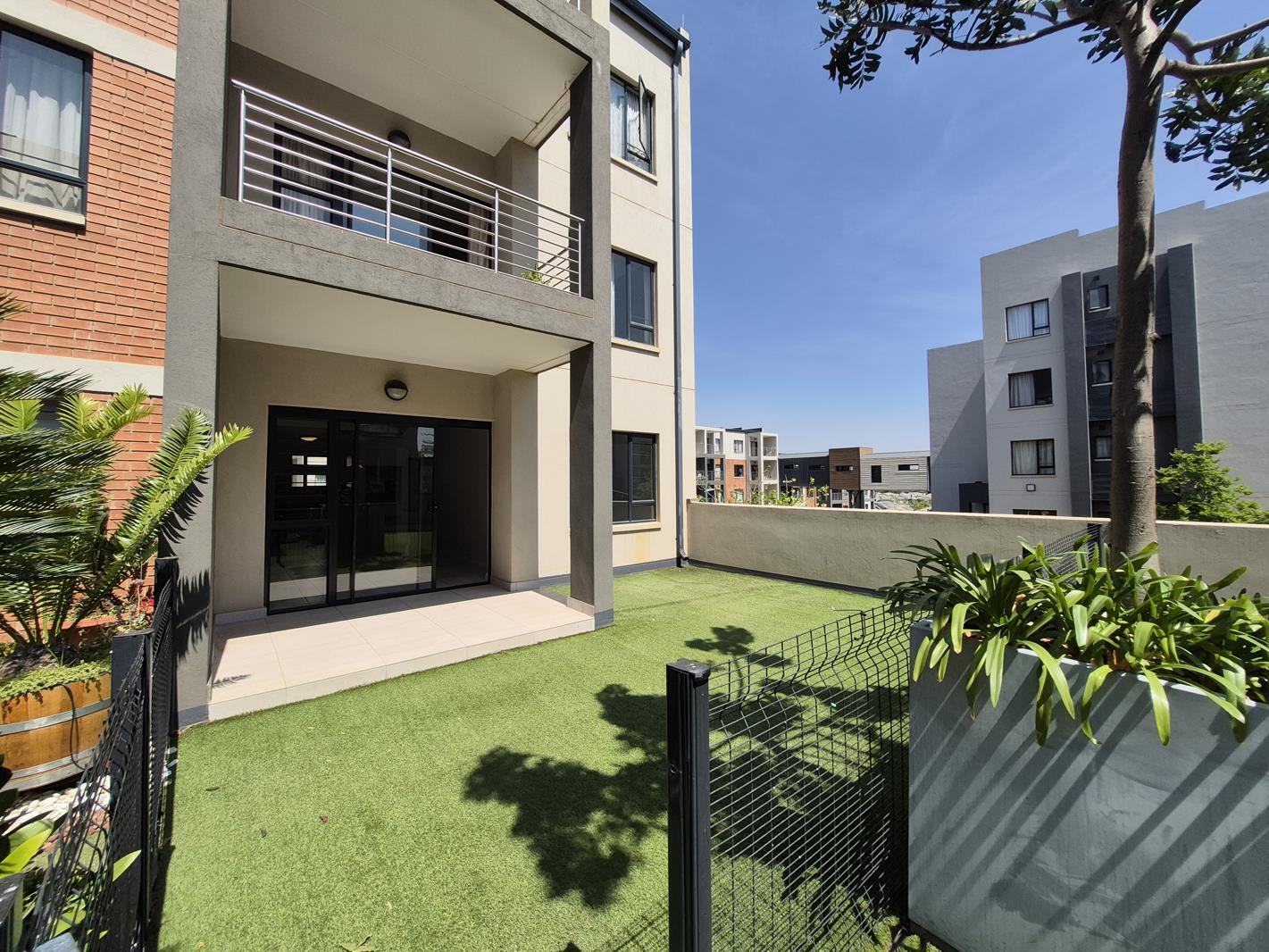 2 Bedroom Apartment in Waterkloof