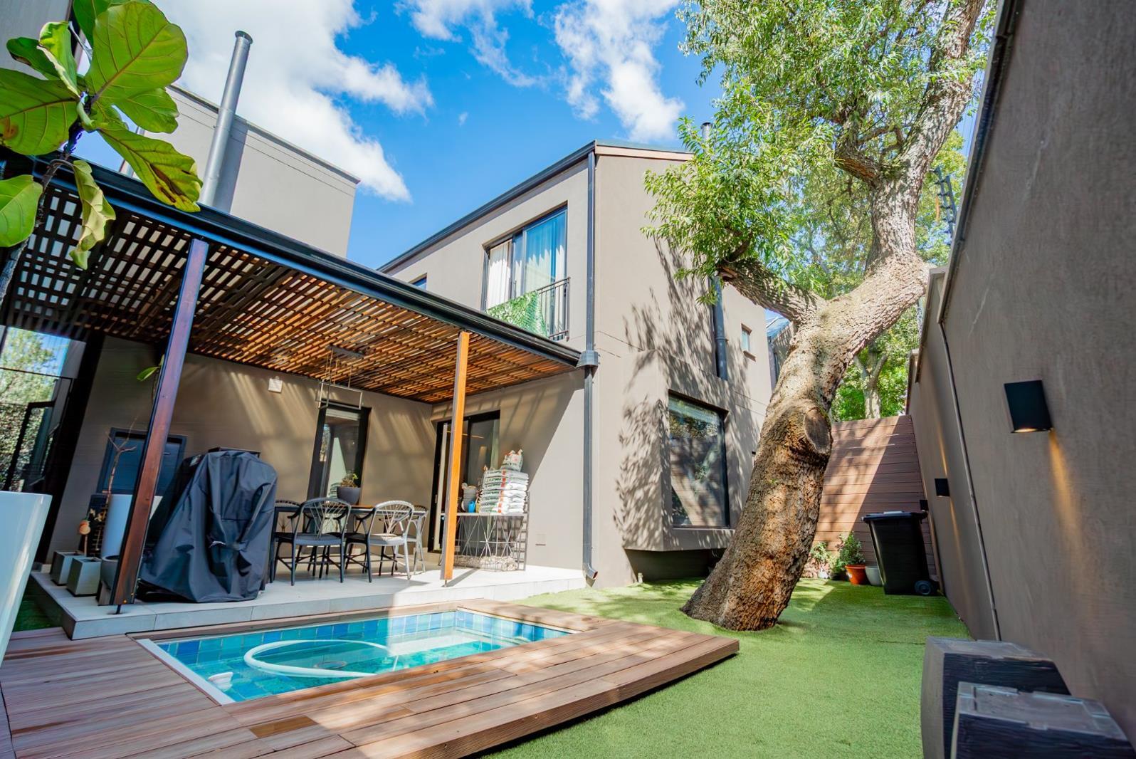 3 Bedroom Townhouse in Hyde Park