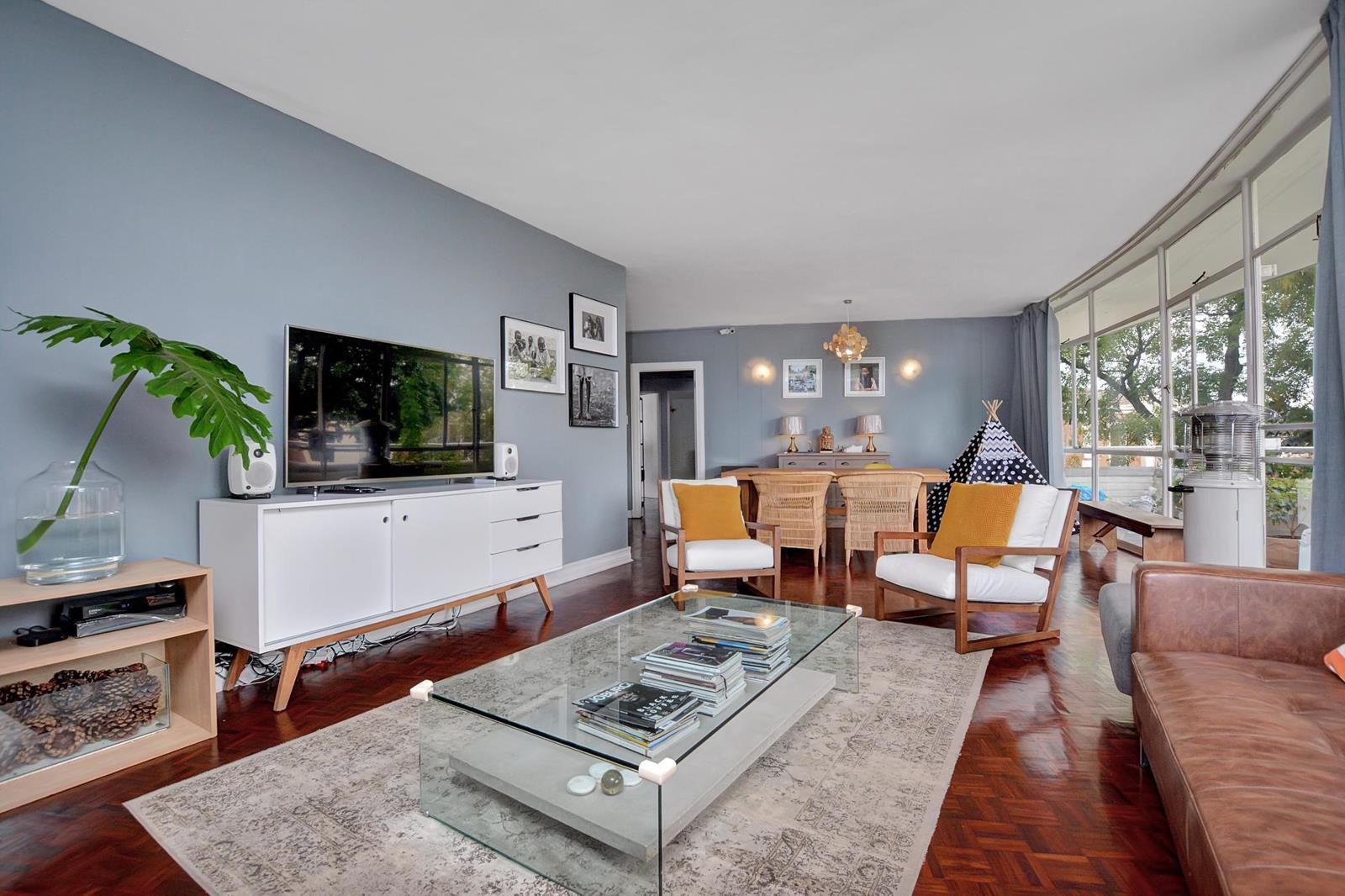 3 Bedroom Apartment in Bryanston
