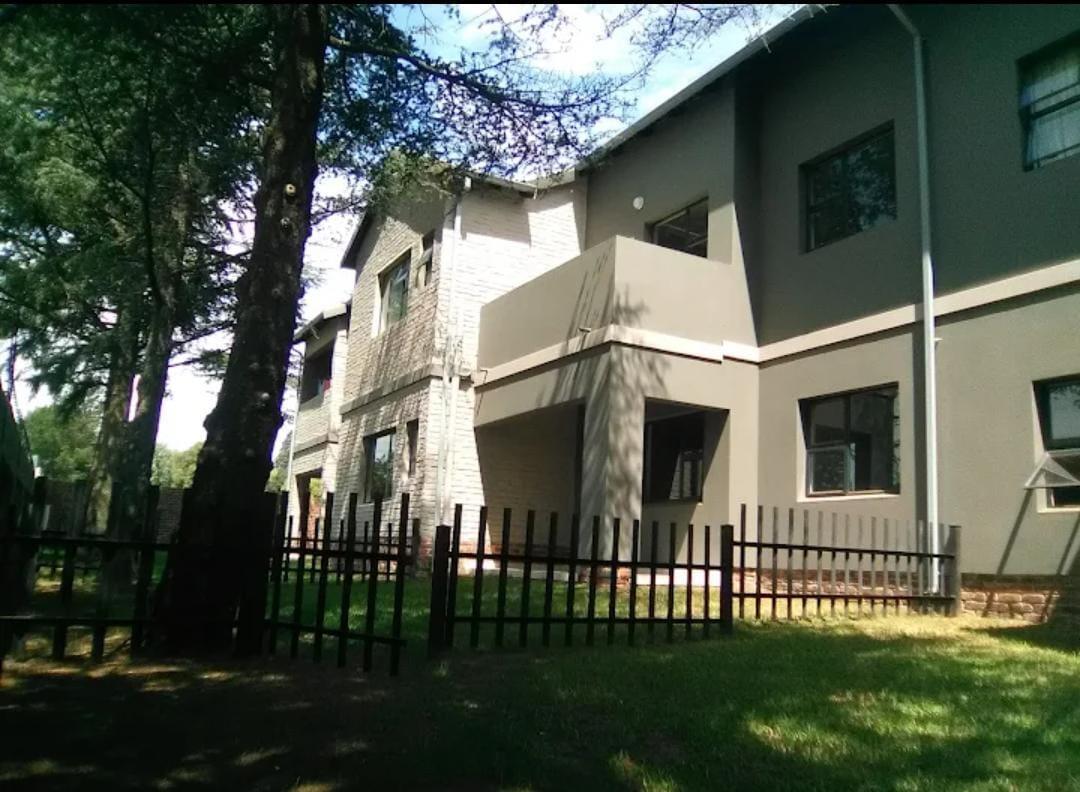 3 Bedroom Apartment in Rynfield AH