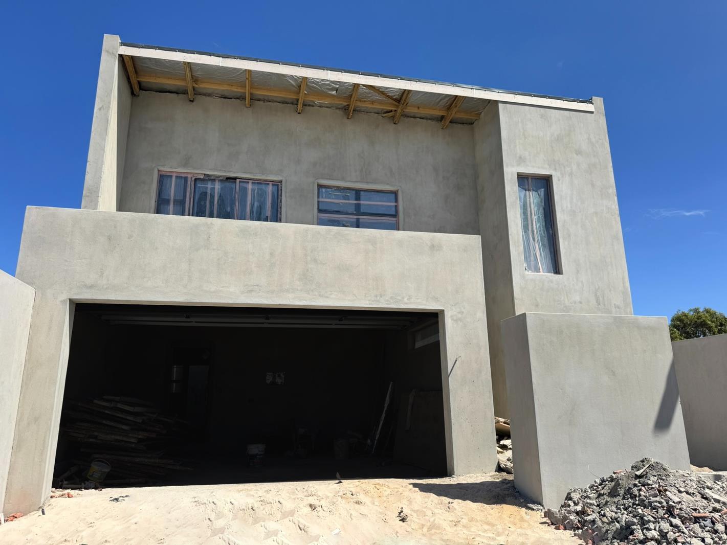 4 Bedroom House in Sandown