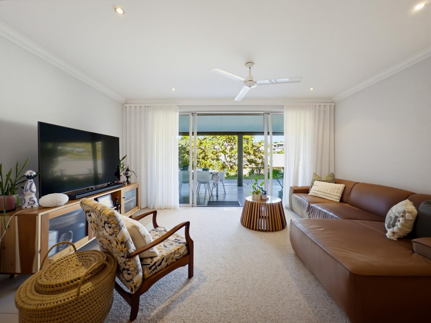 3 Bedroom Apartment in Simbithi Estate