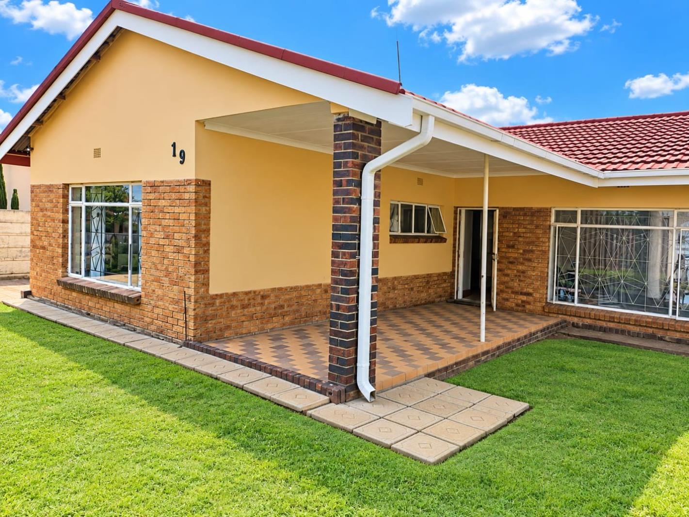 3 Bedroom House in Geduld