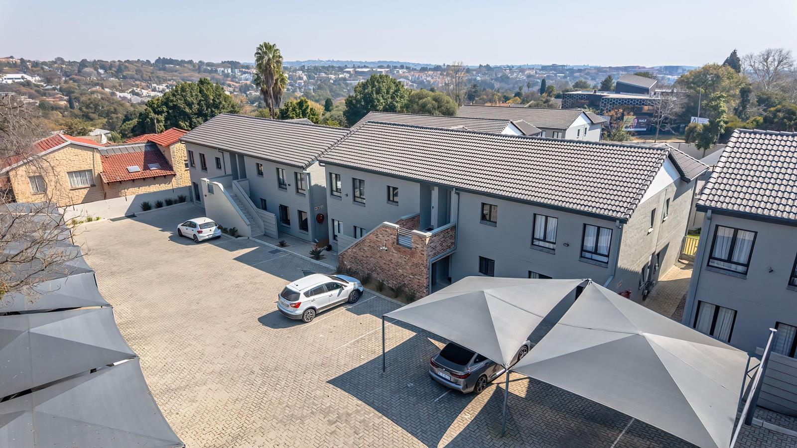 2 Bedroom Apartment in Morningside Manor