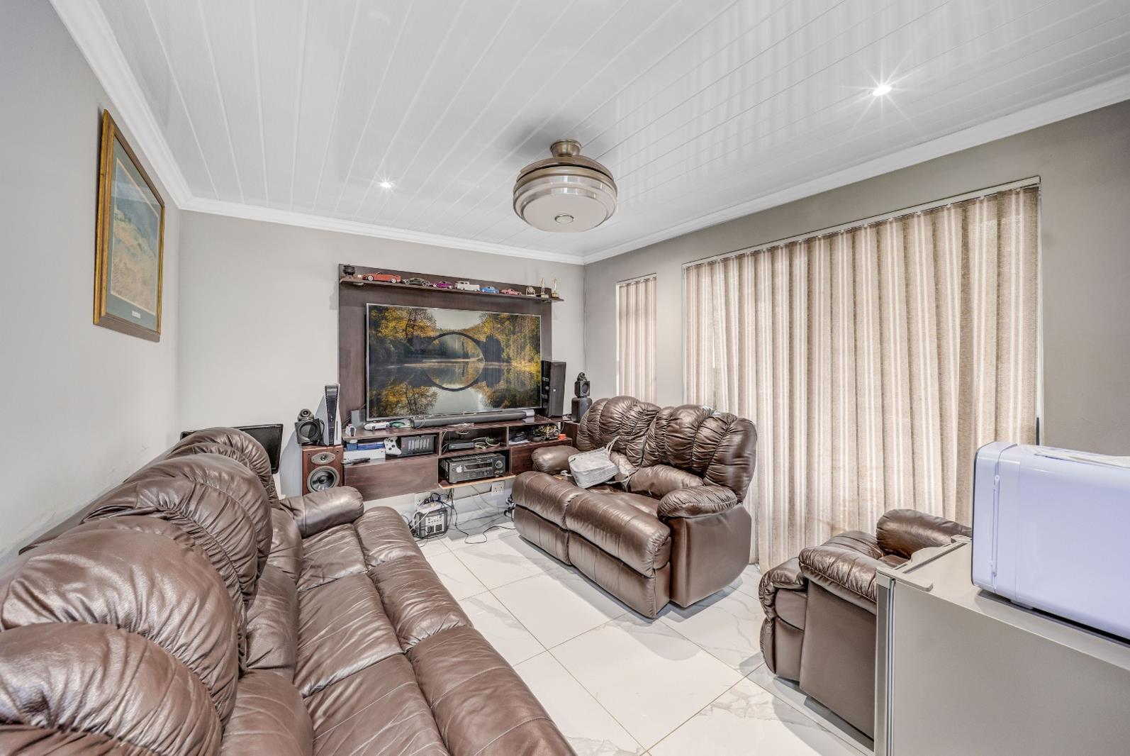 2 Bedroom Apartment in Florida