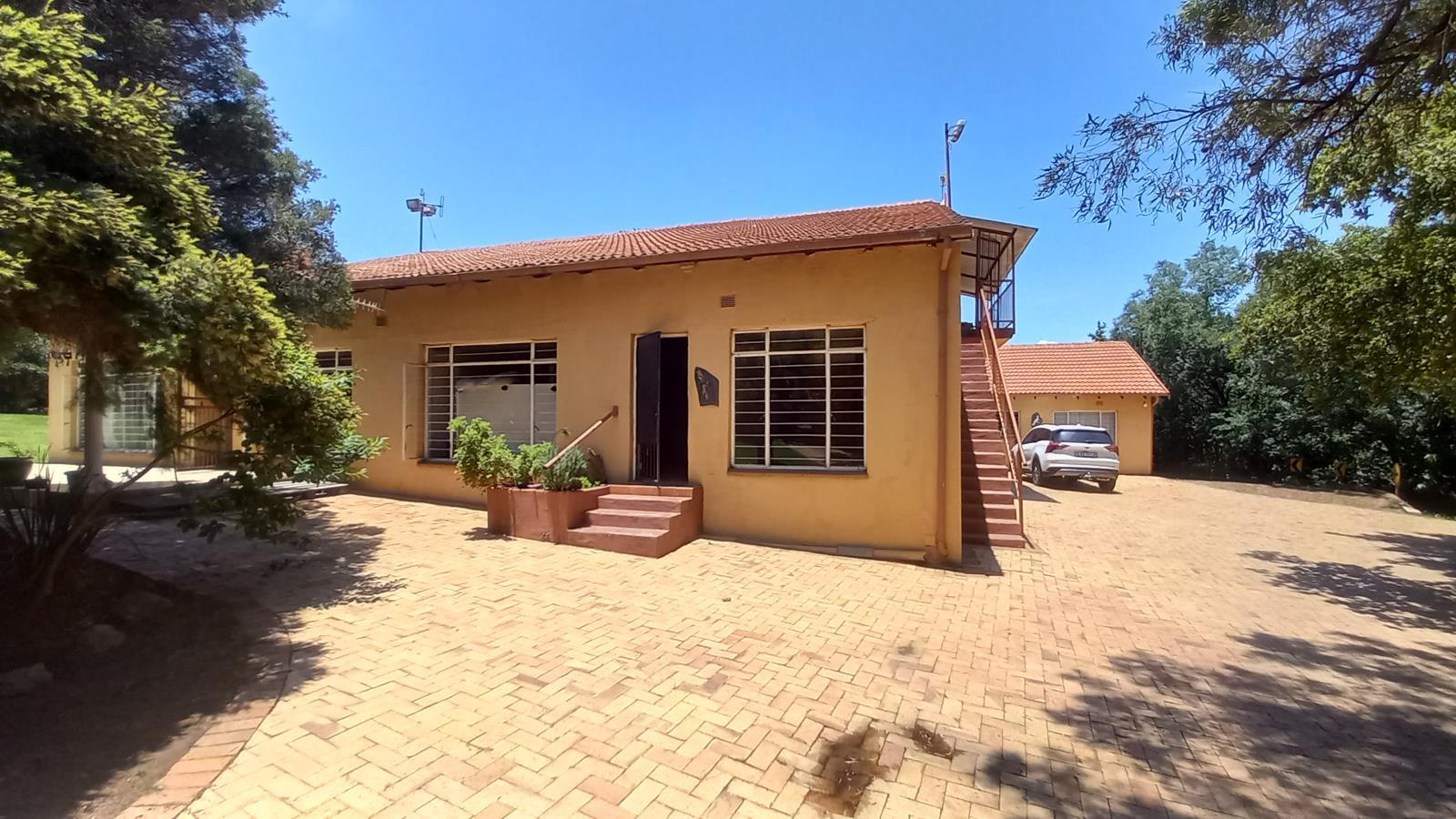 2 Bedroom House in President Park
