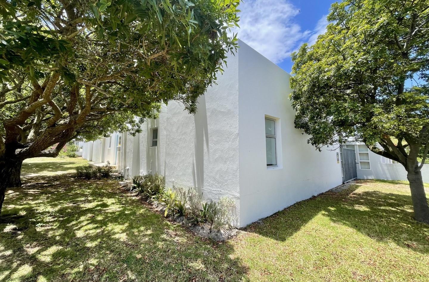 3 Bedroom House in Voelklip