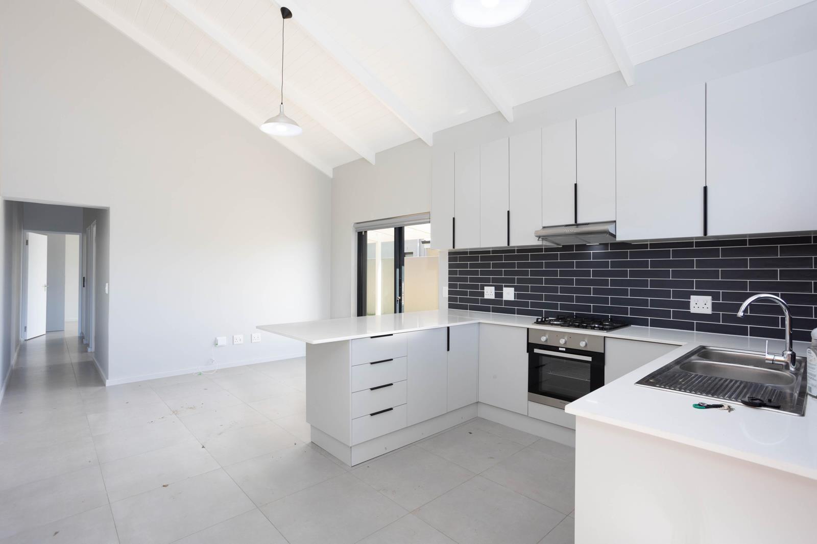 2 Bedroom House in Capri