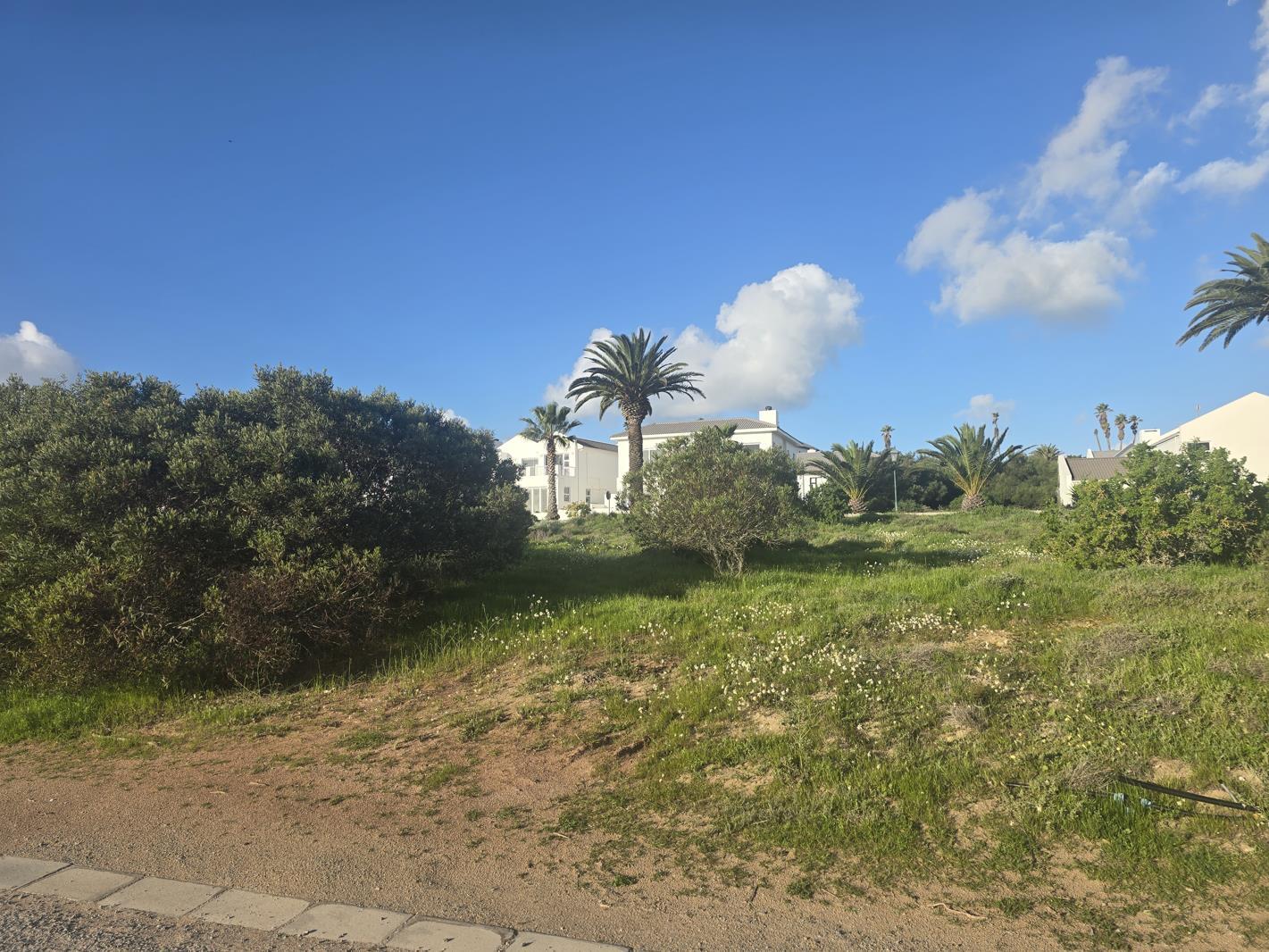 380 m² Land available in Shelley Point