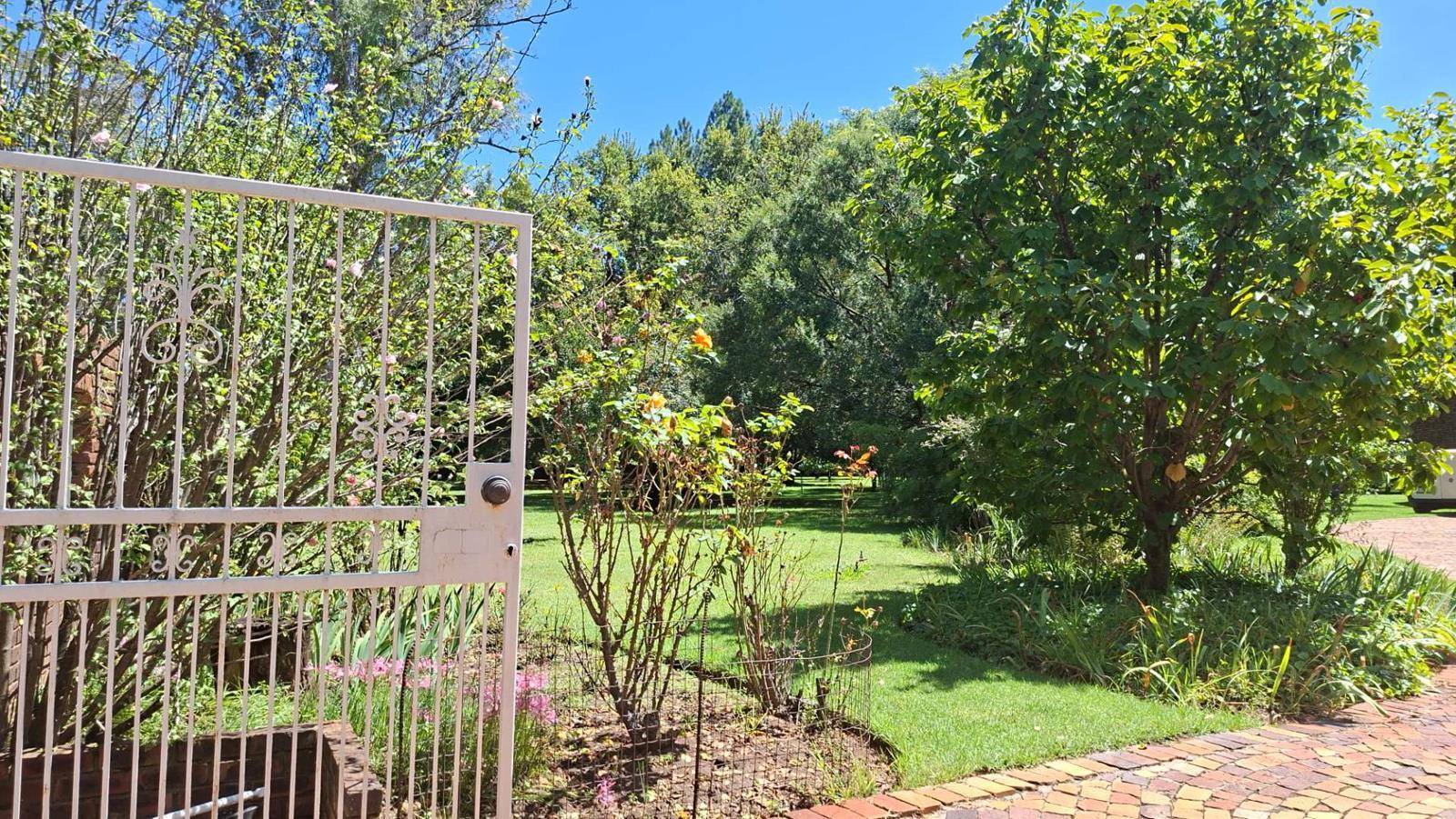 4 Bedroom House in Walkers Fruit Farms