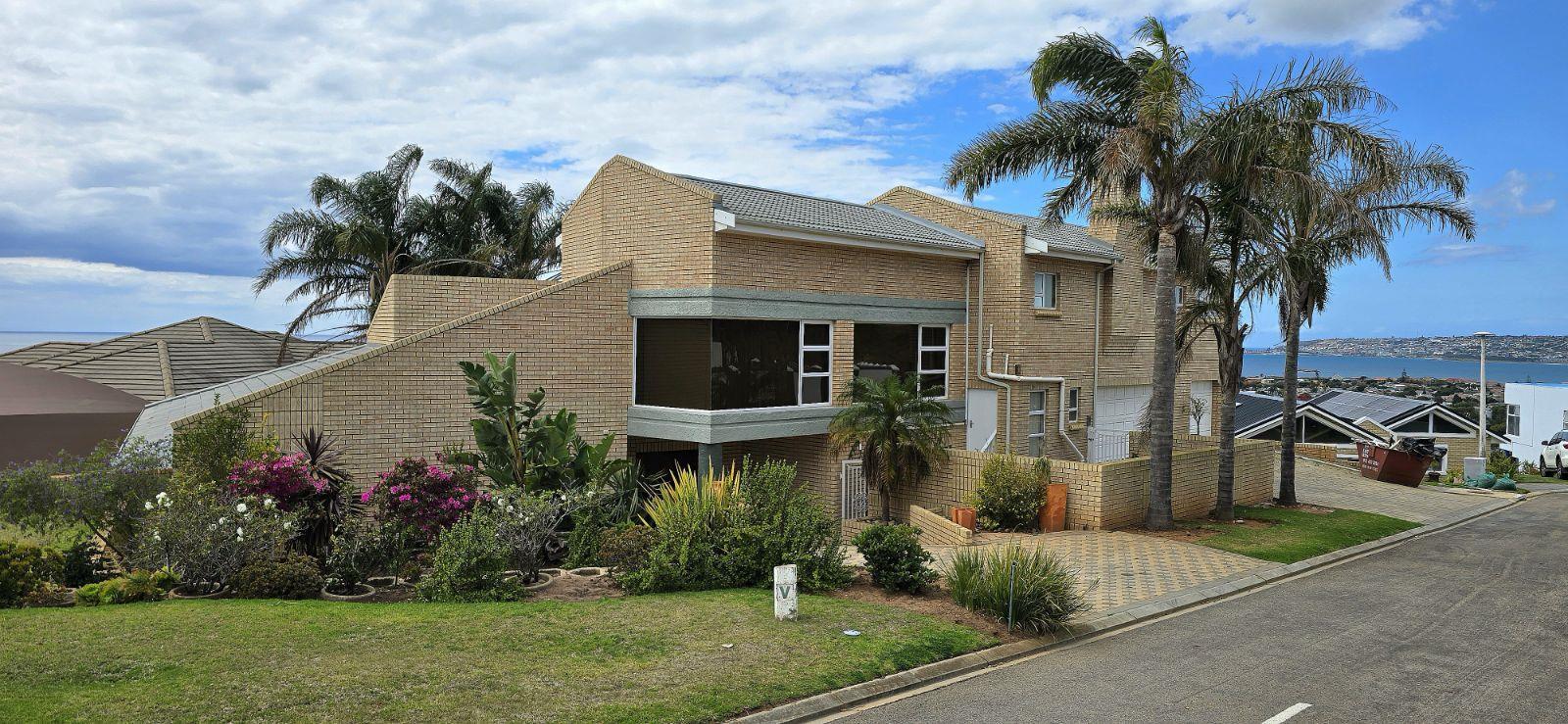 4 Bedroom House in Menkenkop