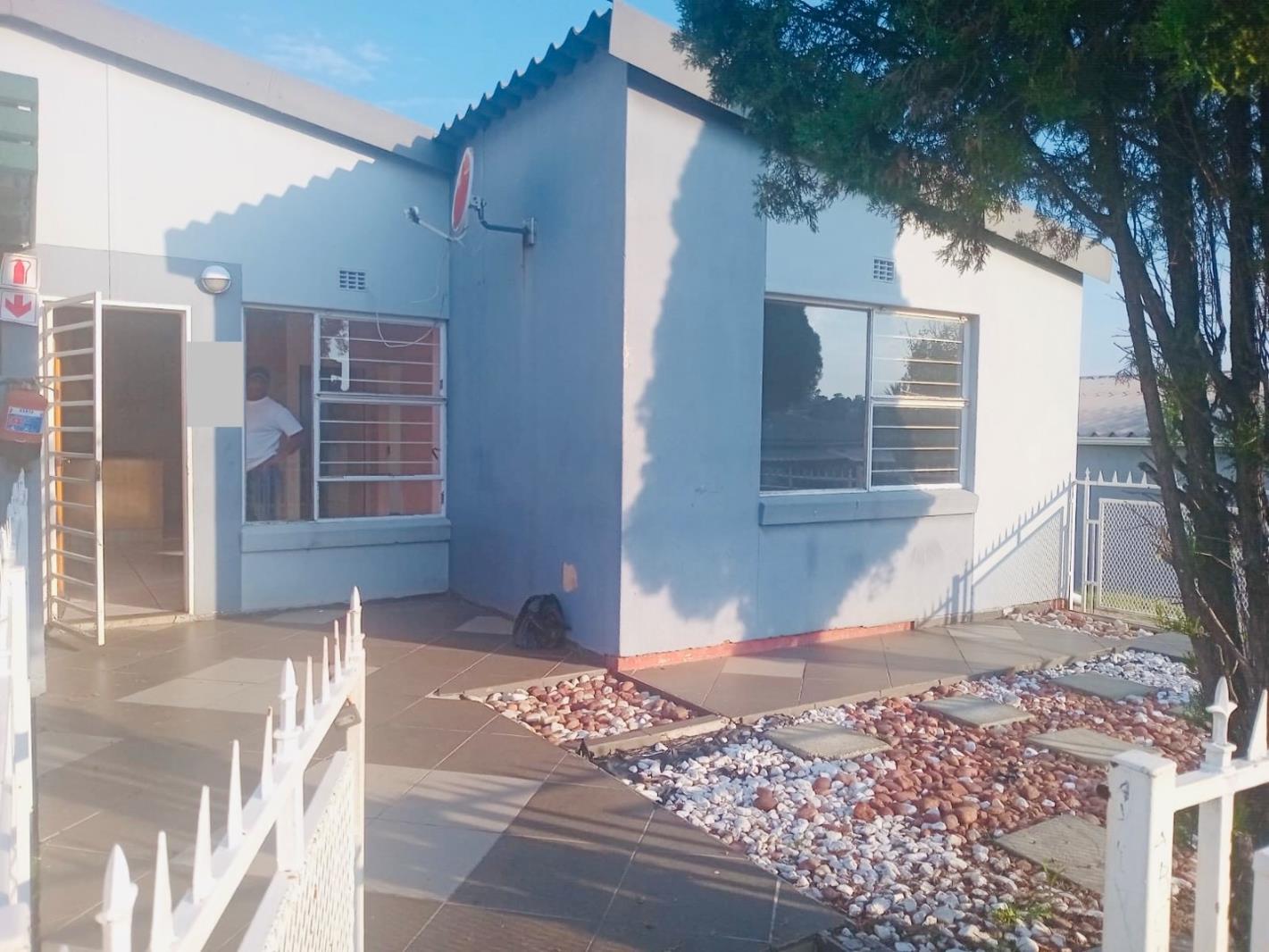 3 Bedroom Townhouse in Ridgeway