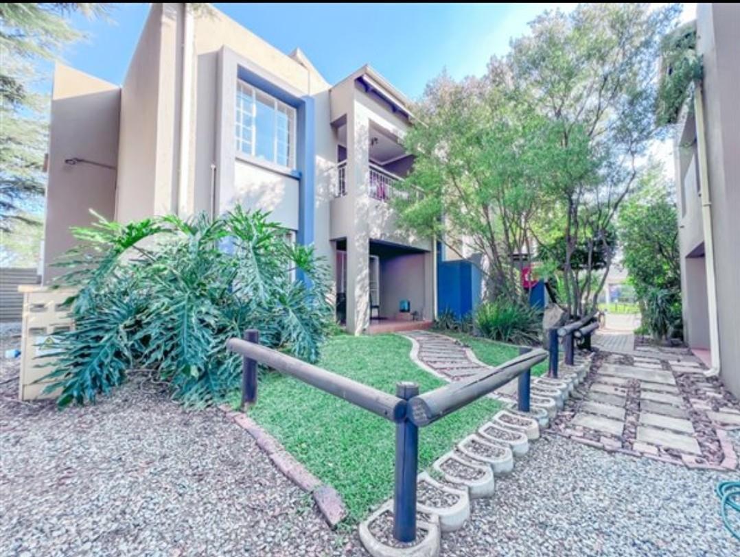 2 Bedroom Flat in Brentwood Park