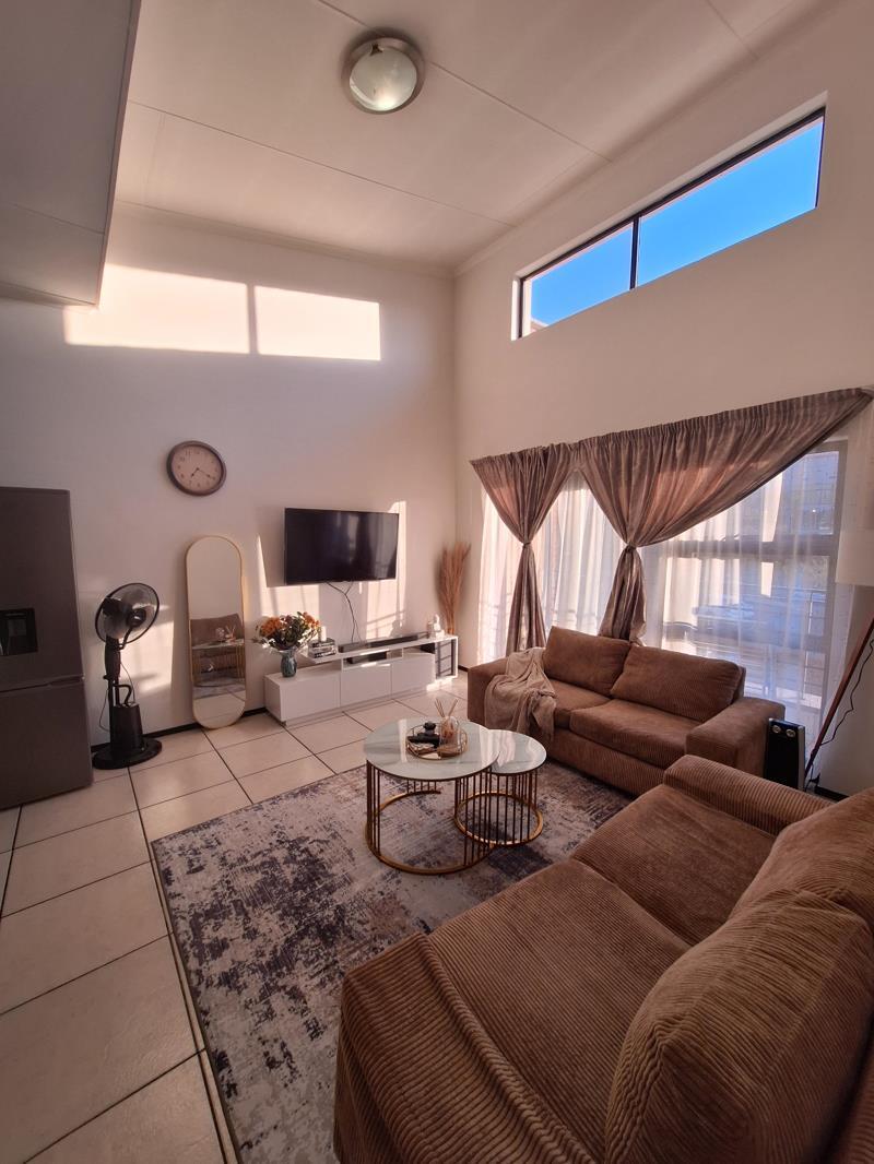 2 Bedroom Apartment in Greenstone Hill