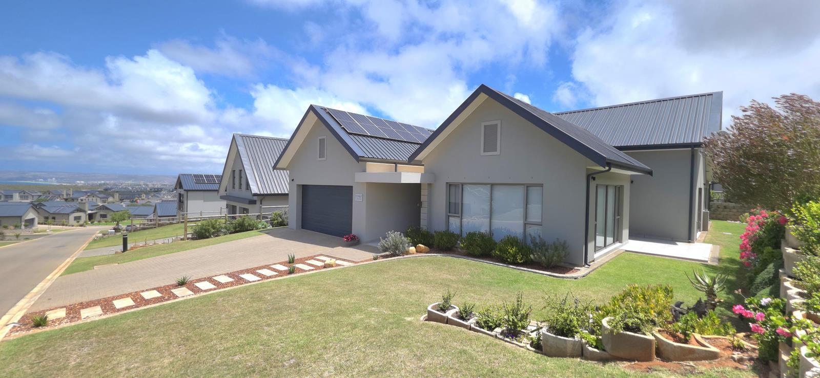 3 Bedroom House in Hartenbos