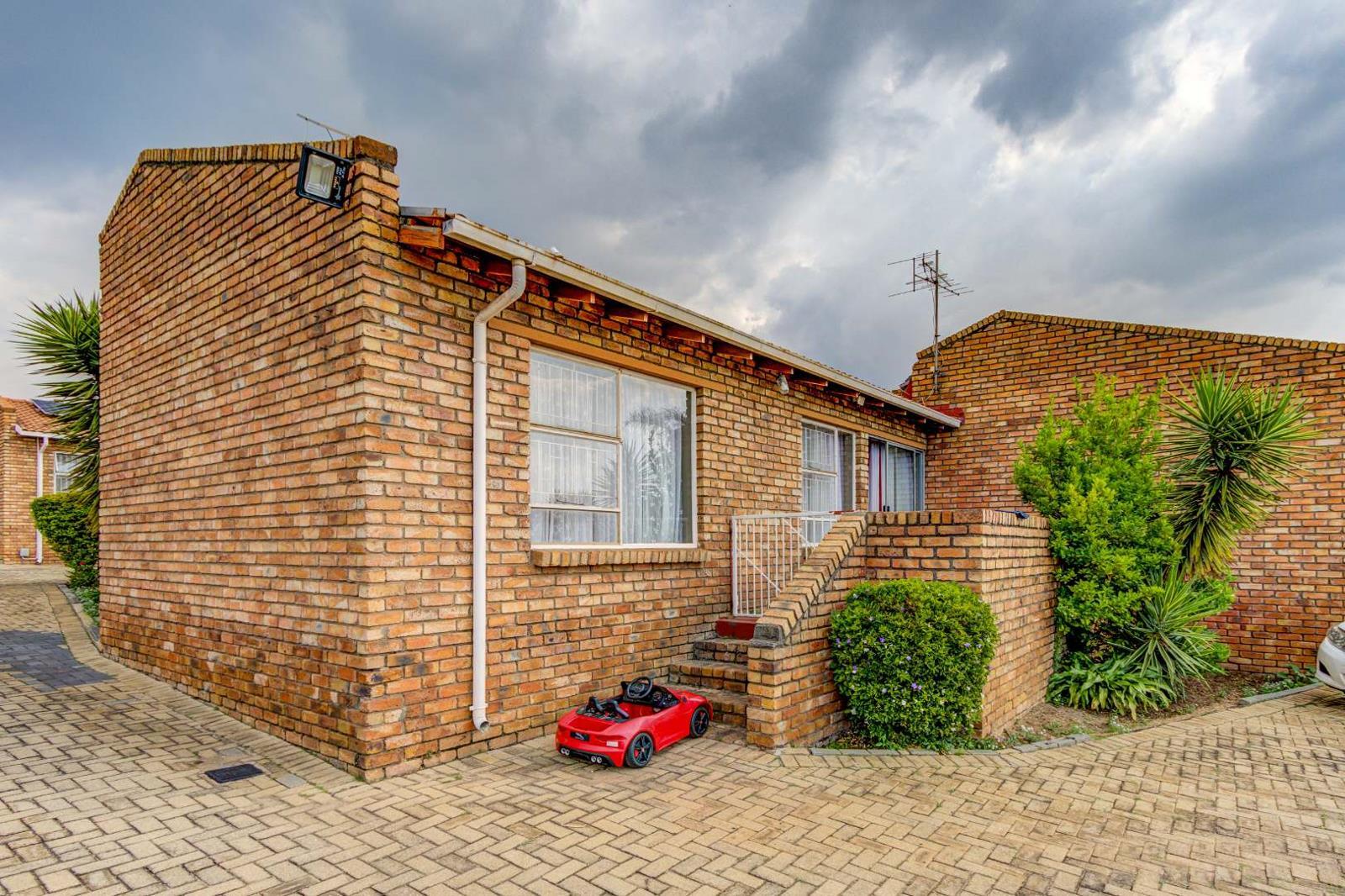 2 Bedroom Townhouse in Terenure