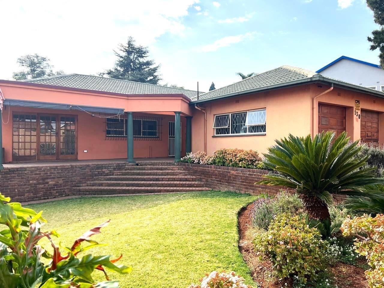 4 Bedroom House in Glenvista