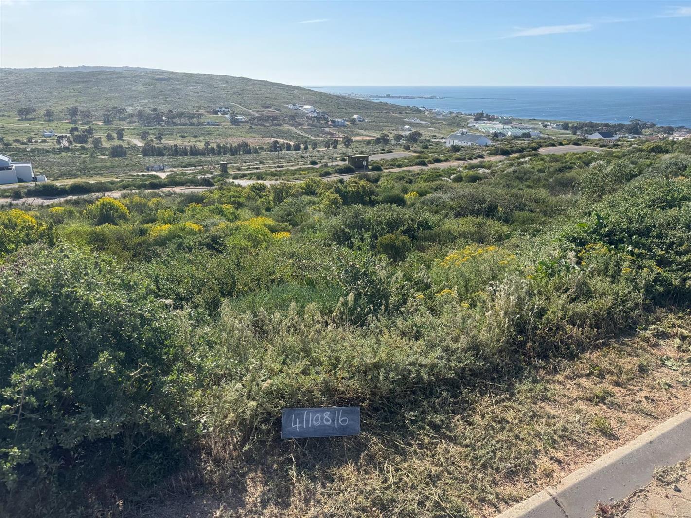 307 m² Land available in St Helena Views