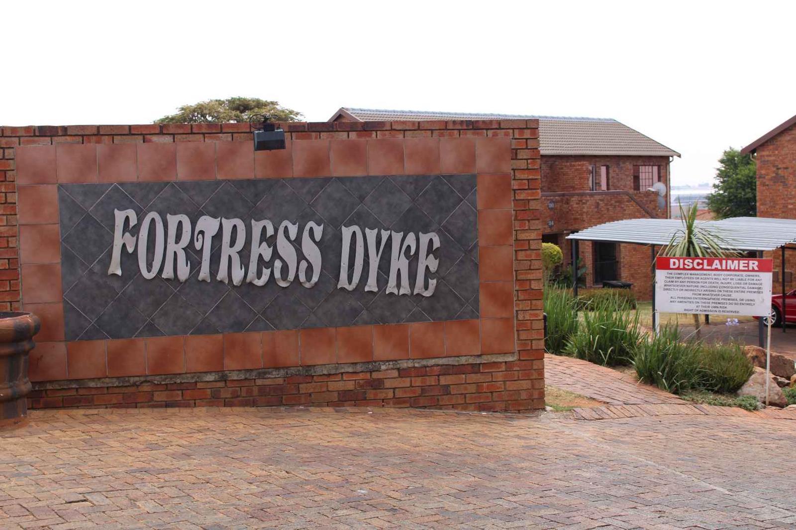 3 Bedroom Townhouse in Elandspark