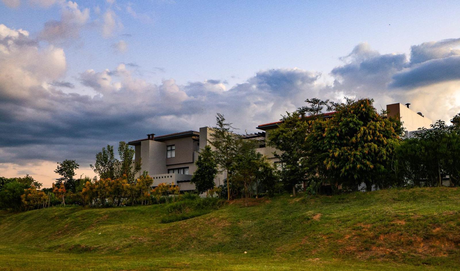 3 Bedroom House in Lombardy Estate