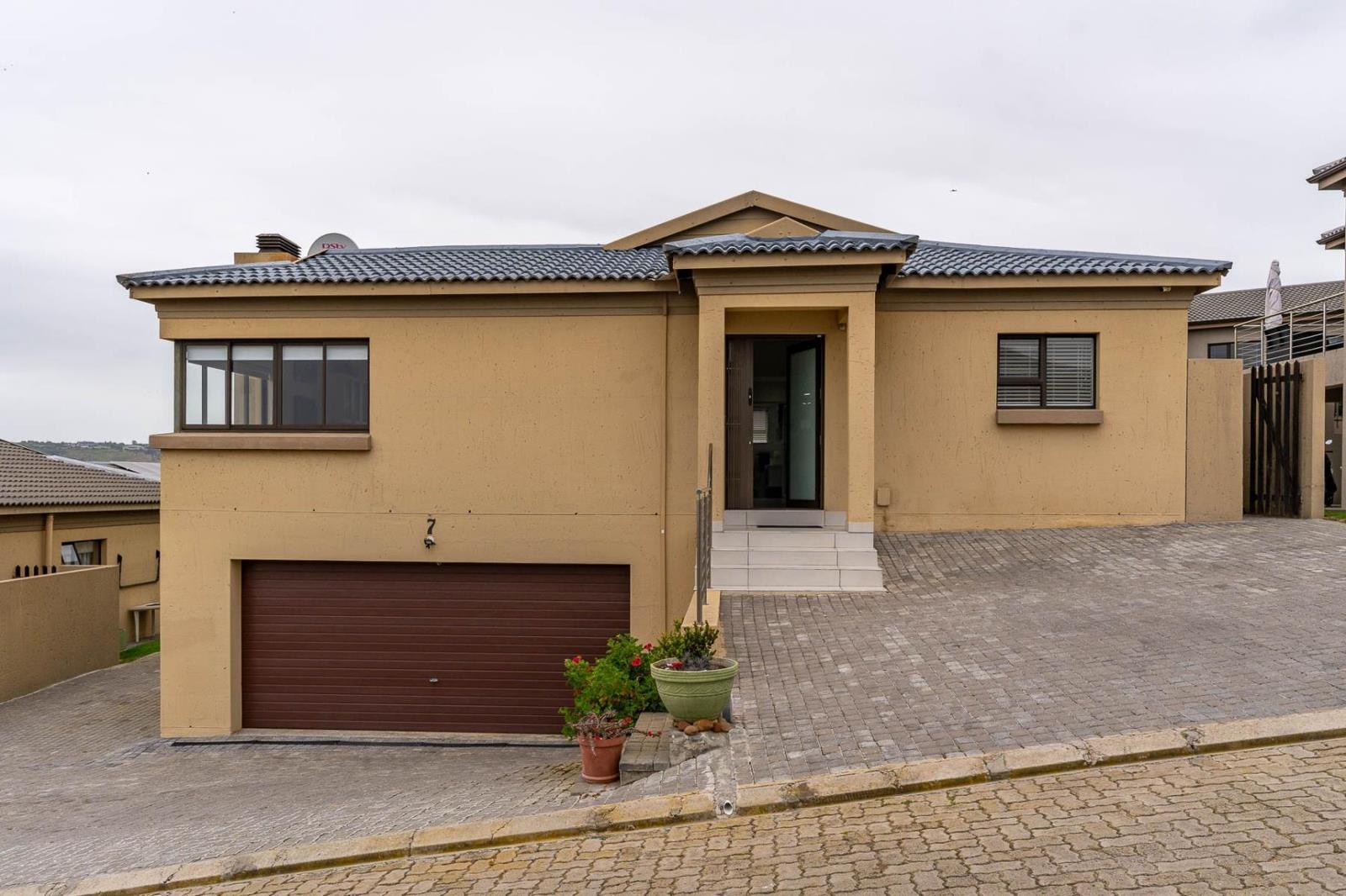 4 Bedroom House in Seemeeu Park
