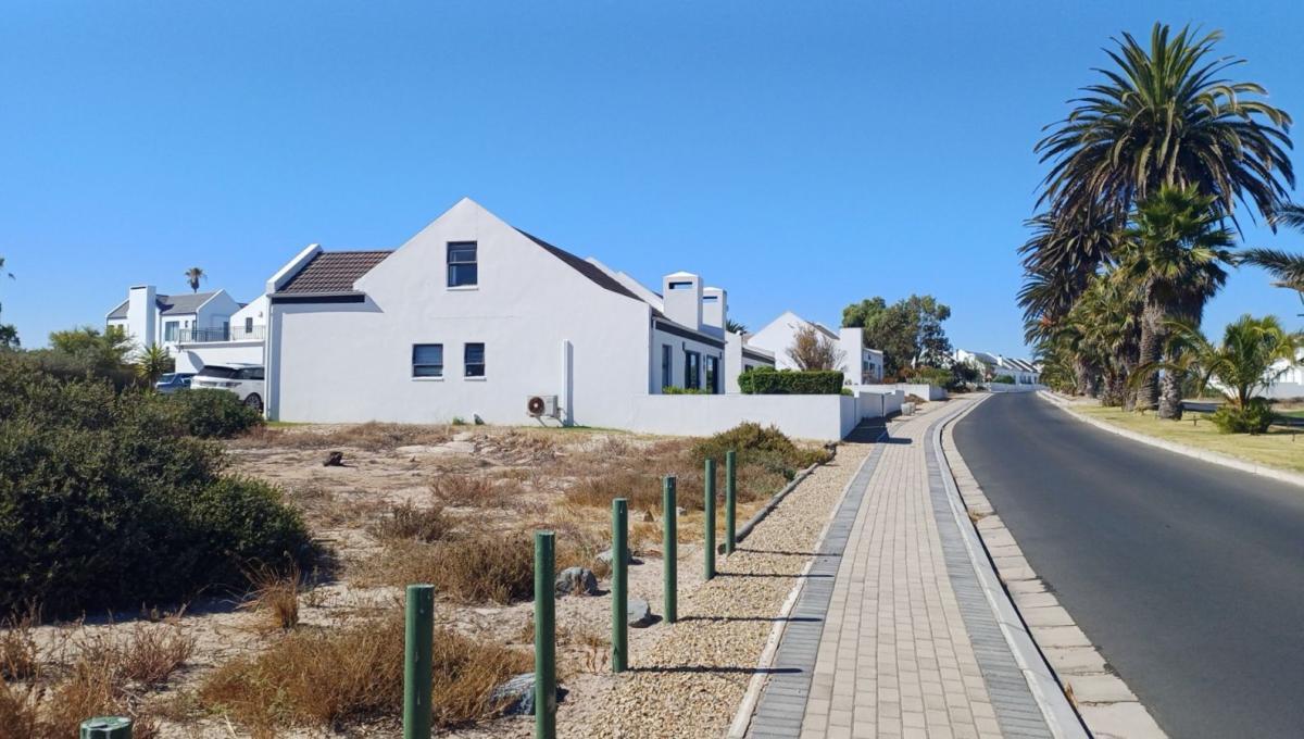 313 m² Land available in Shelley Point