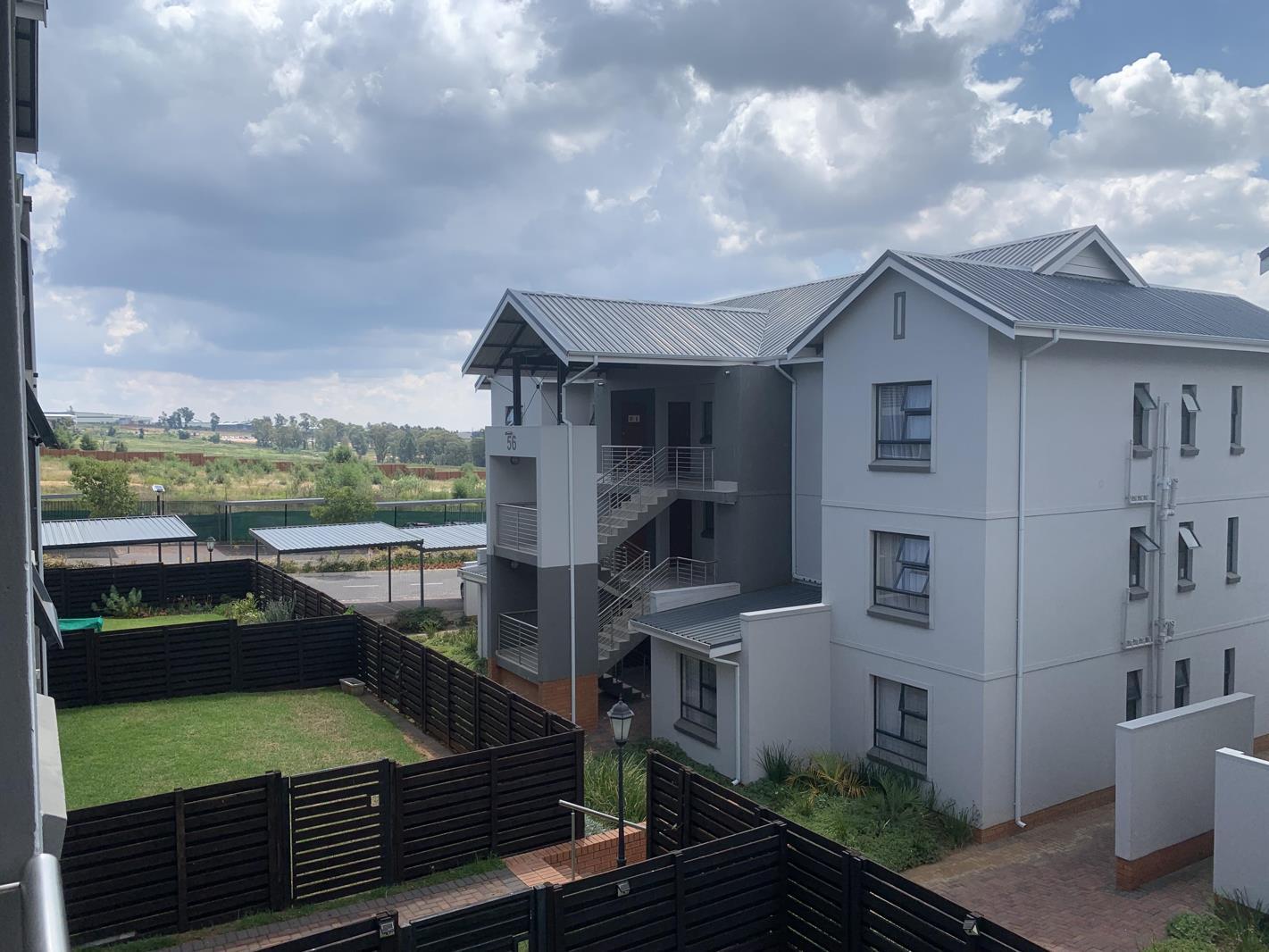 2 Bedroom Apartment in Modderfontein