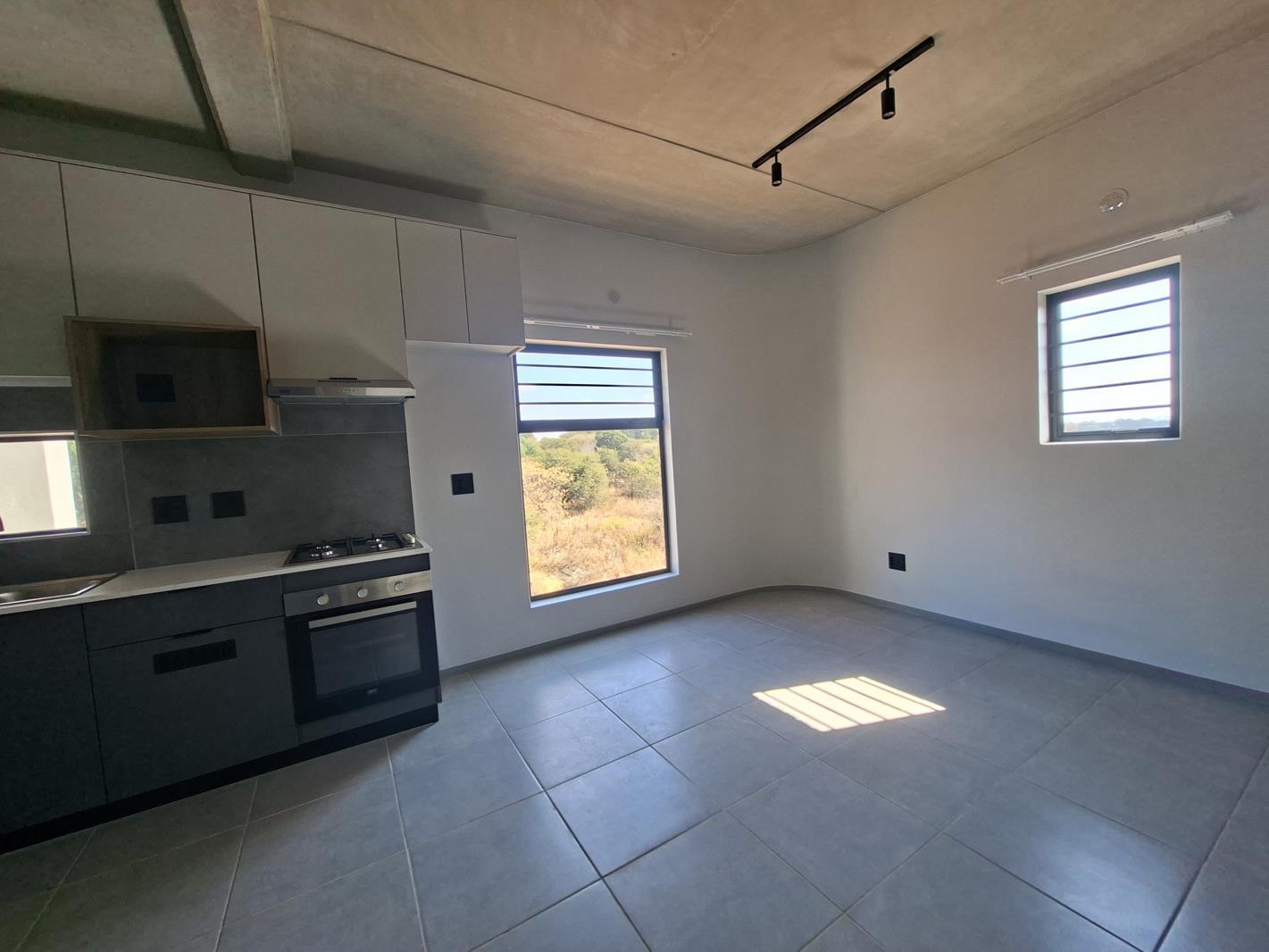 1 Bedroom Apartment in Waterkloof Ridge