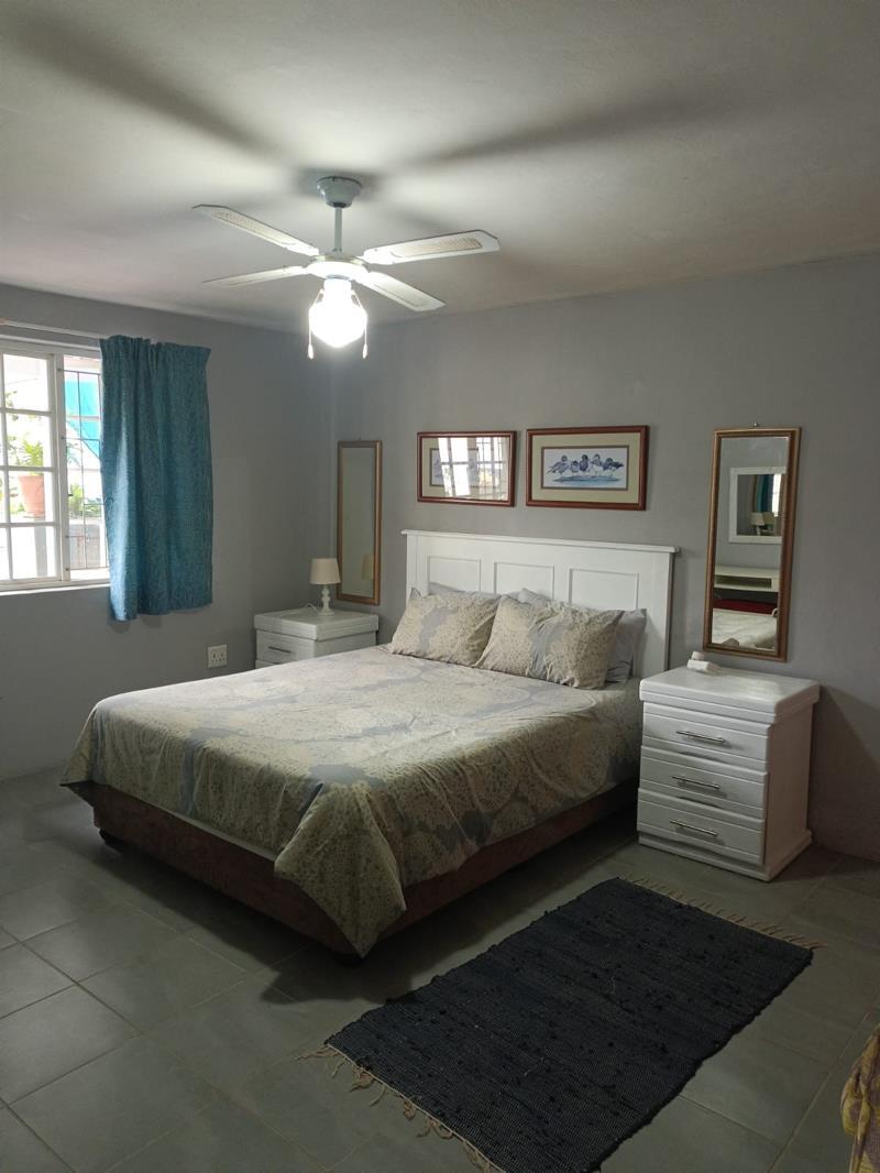 1 Bedroom Garden Cottage in Greenwood Park