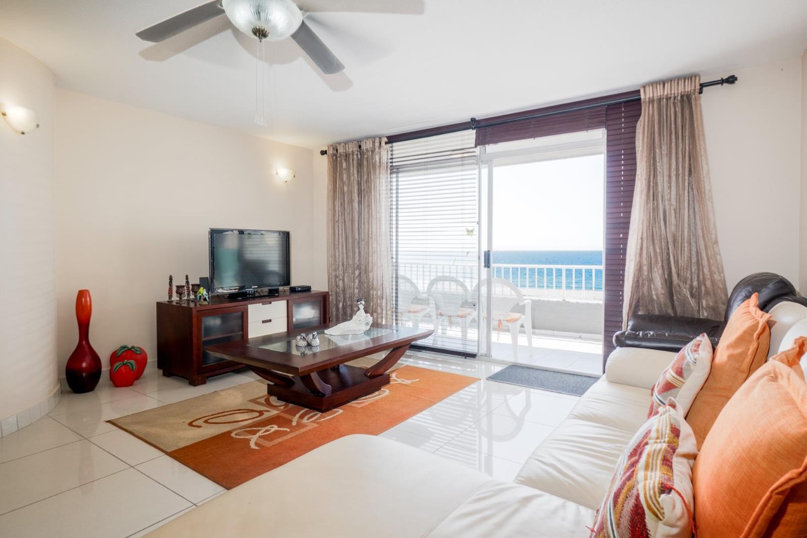 3 Bedroom Apartment in Amanzimtoti