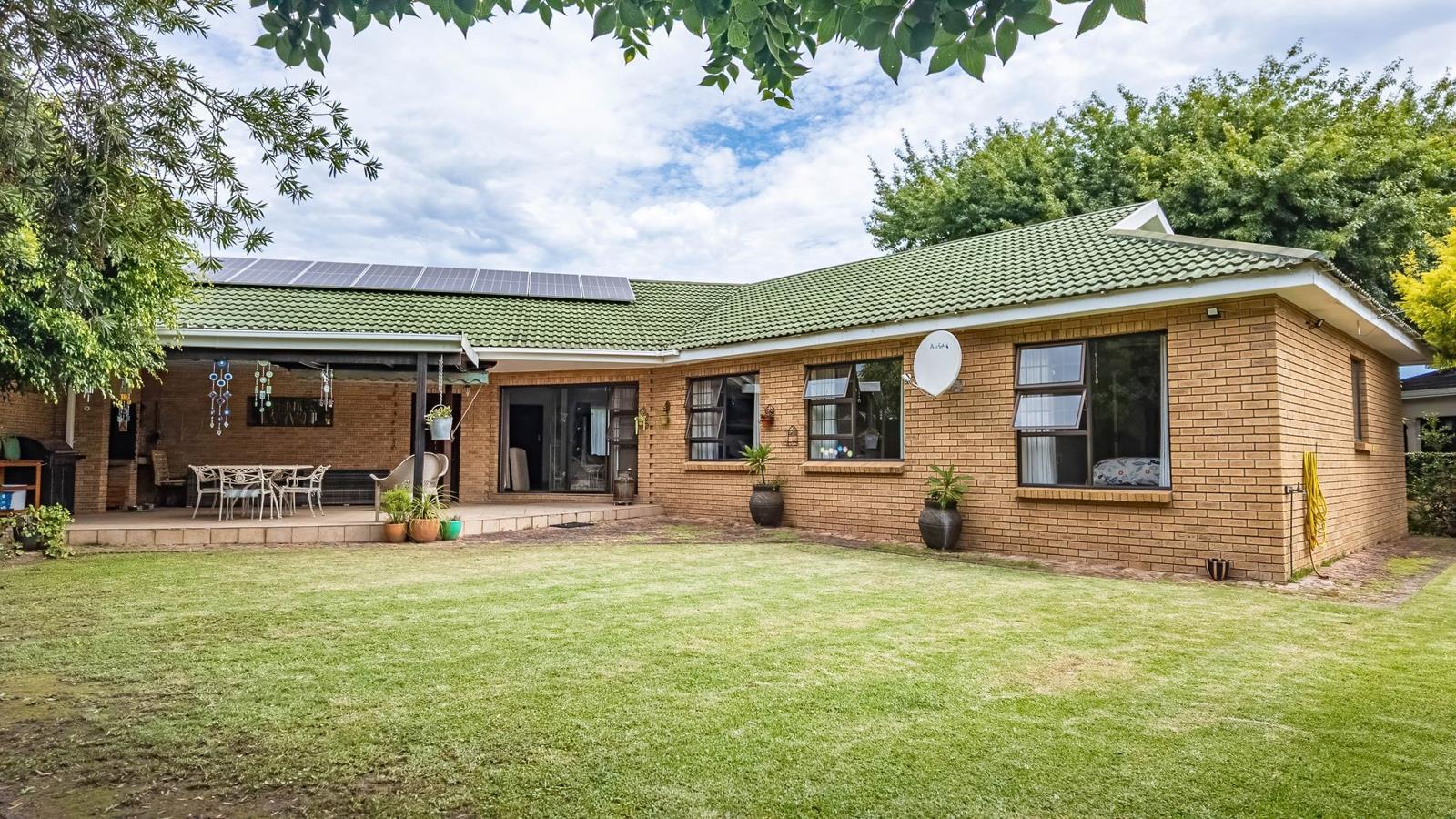 3 Bedroom House in Heather Park