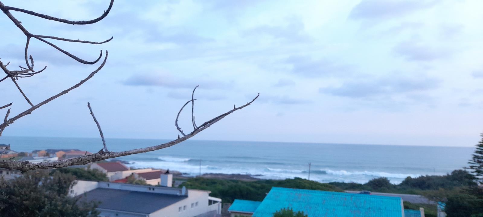 1 487 m² Land available in Seaview