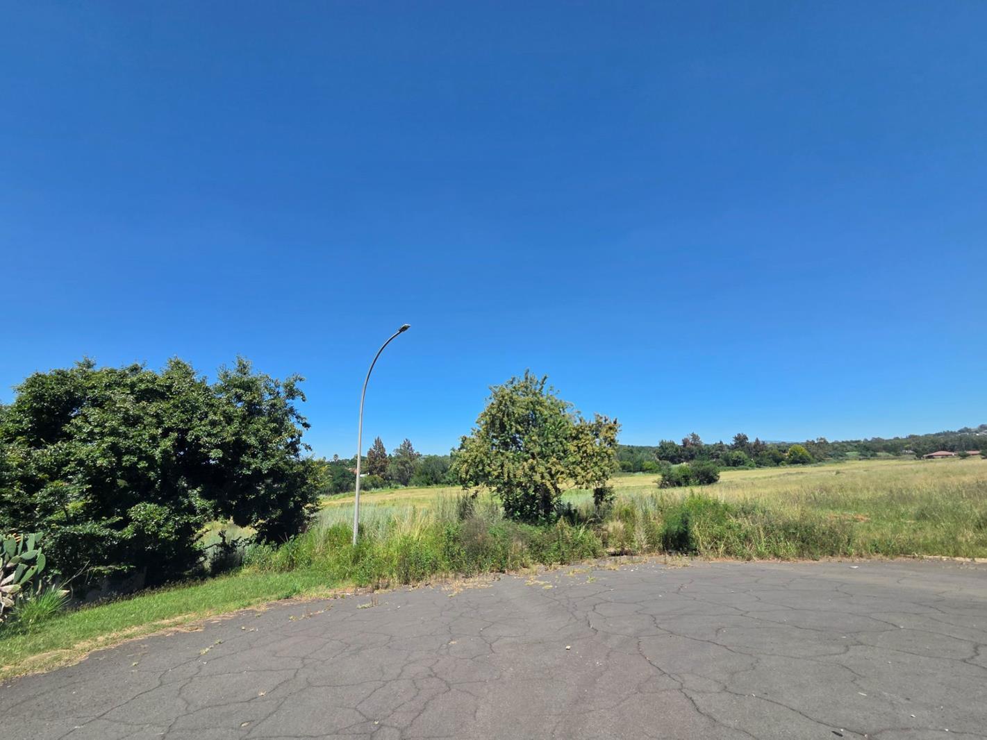 1 311 m² Land available in Pioneer Park