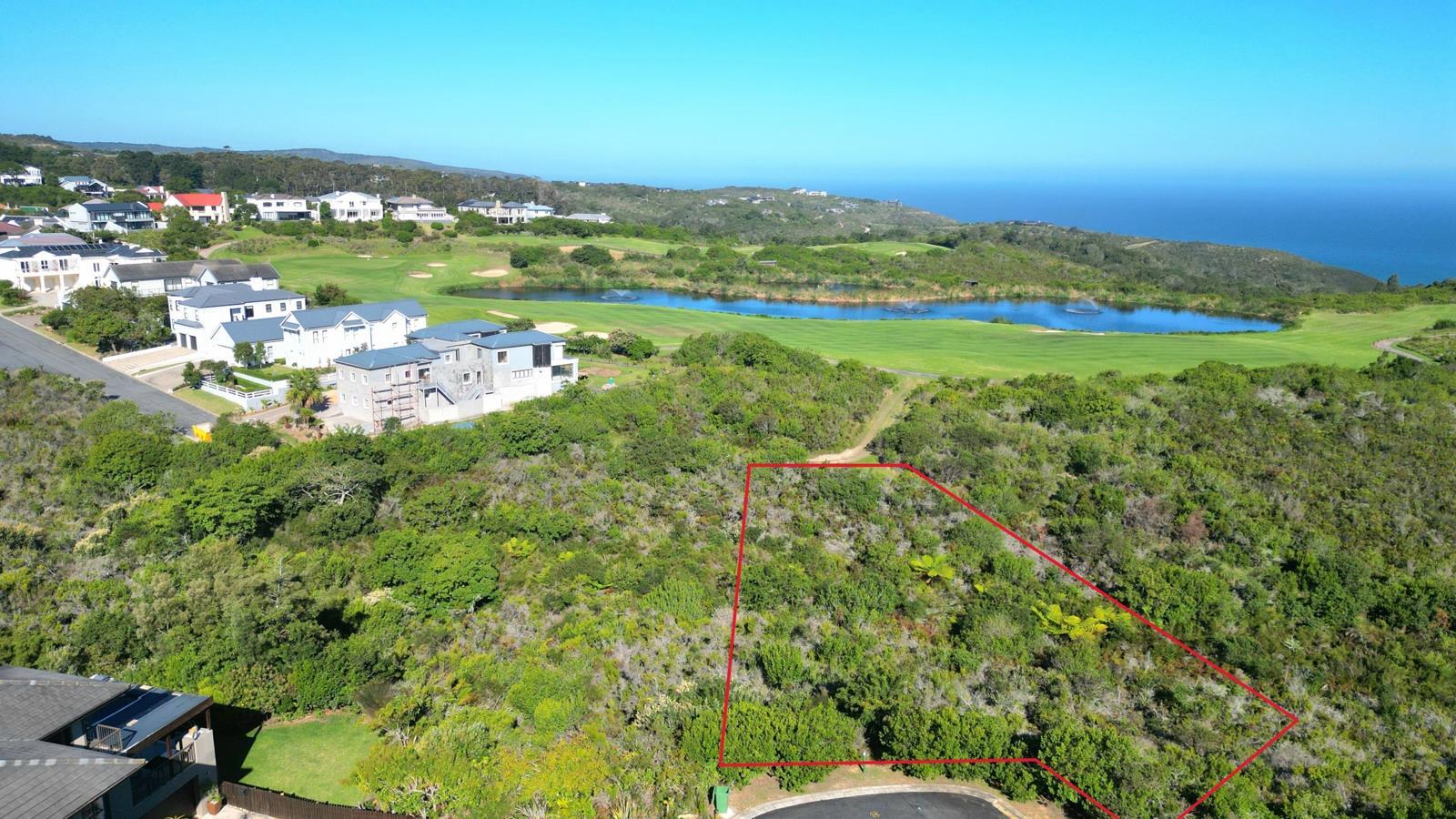 1 134 m² Land available in Pezula Golf Estate