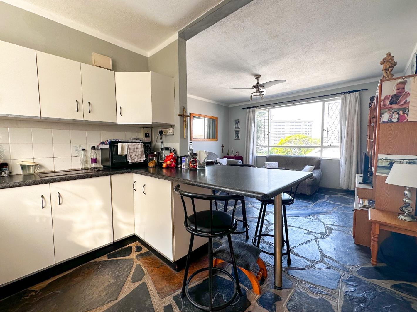 2 Bedroom Apartment in Morningside