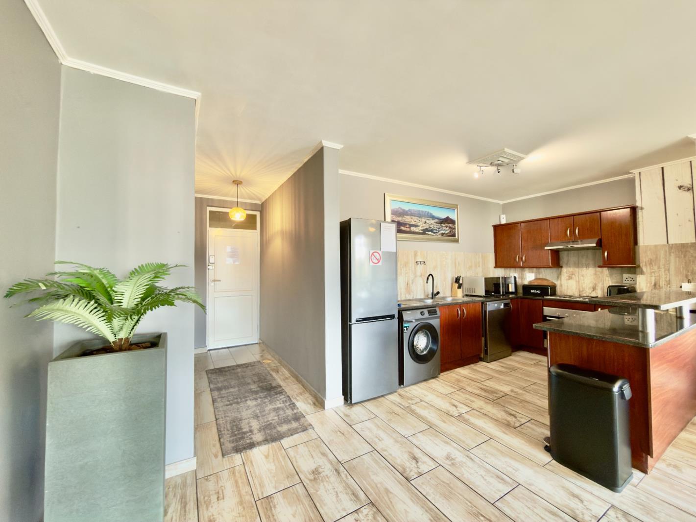 2 Bedroom Apartment in Century City