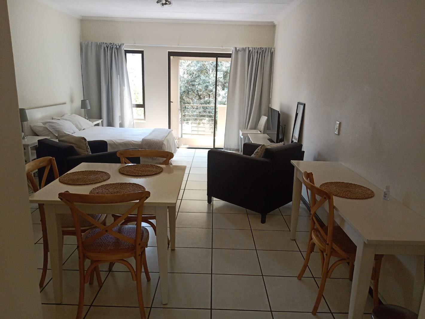 1 Bedroom Apartment in Paulshof