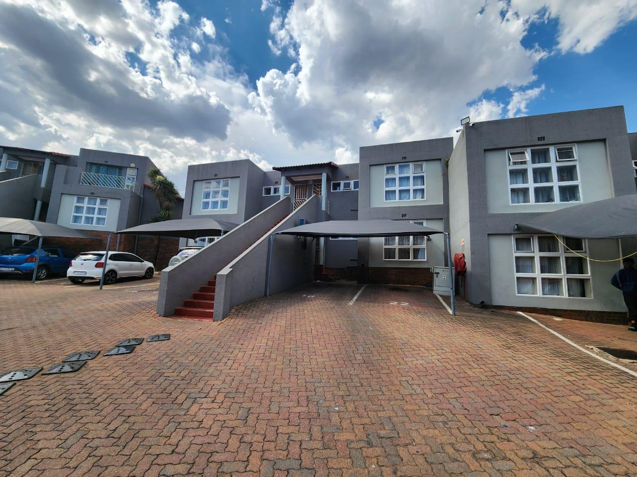2 Bedroom Apartment in Winchester Hills