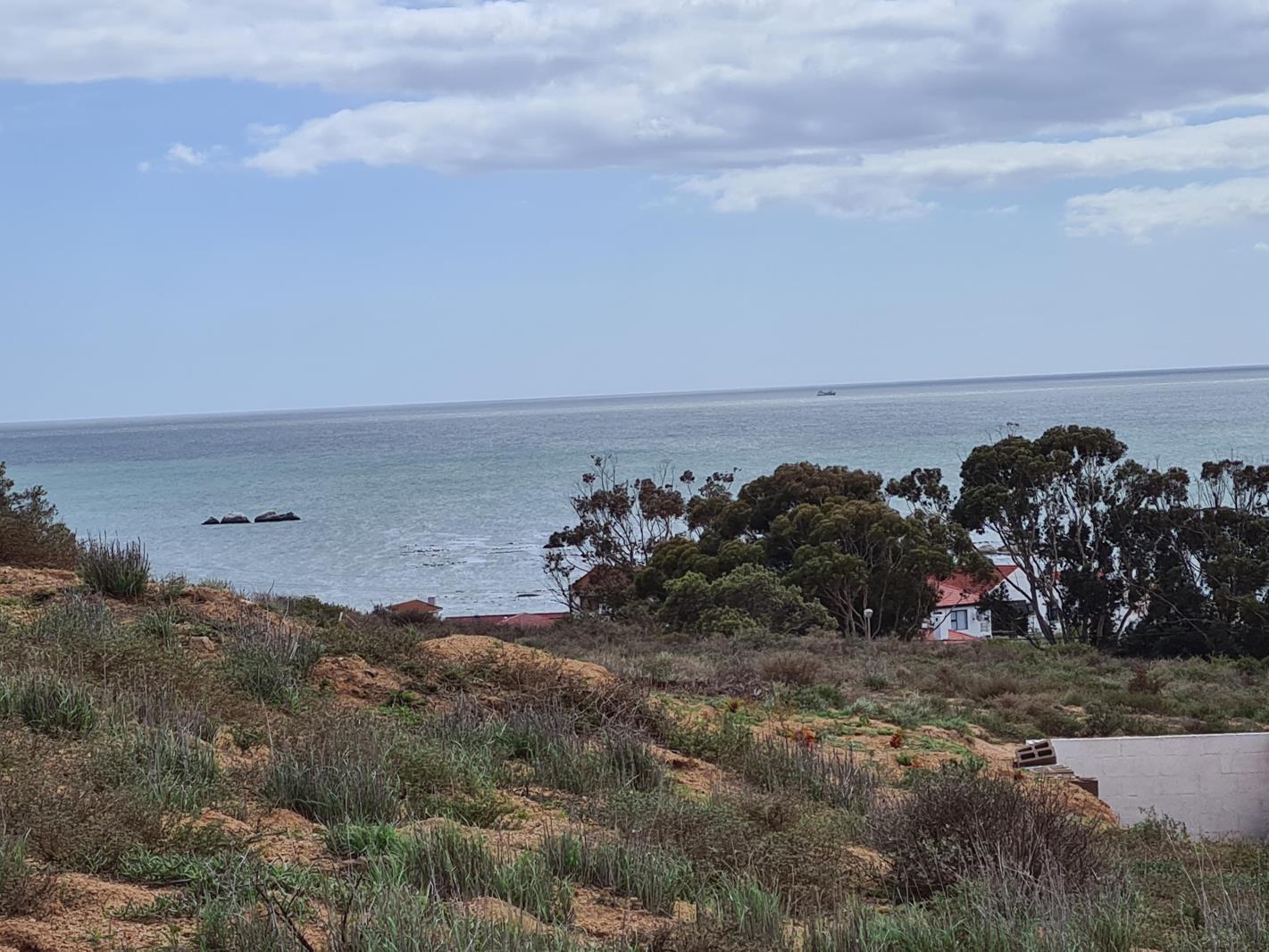 890 m² Land available in Britannica Heights