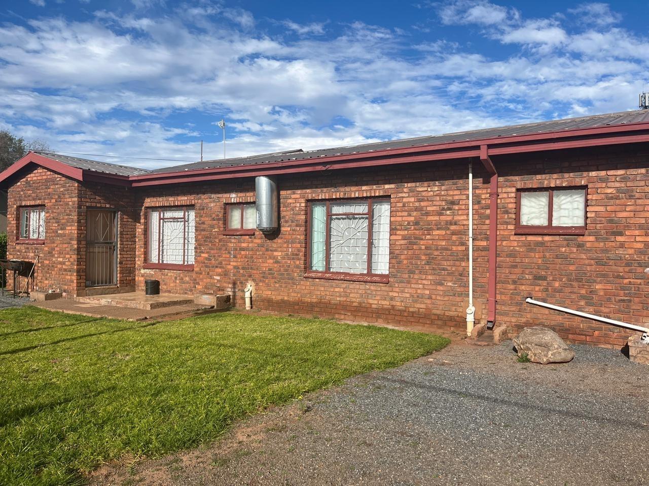 3 Bedroom House in Postmasburg