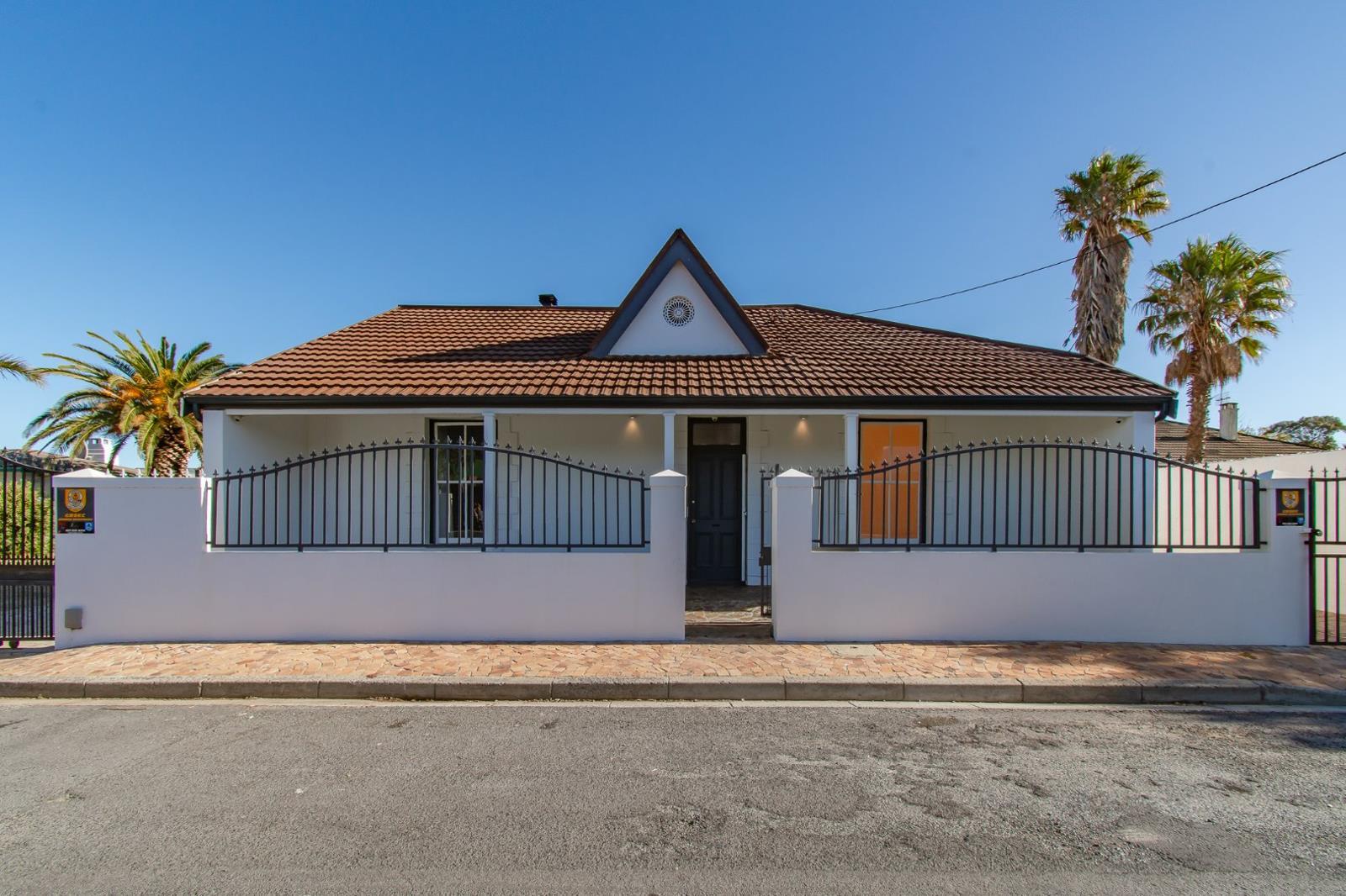 3 Bedroom House in Strand North