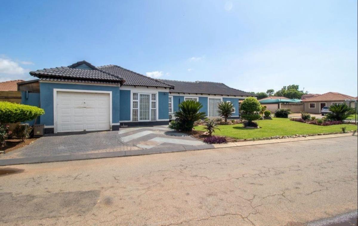 4 Bedroom House in Alveda