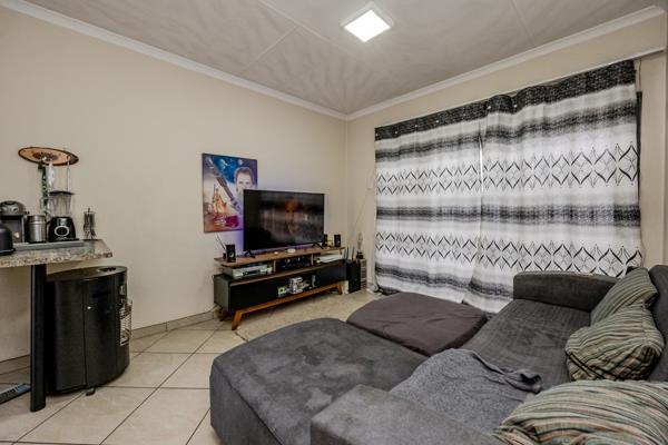 2 Bedroom Apartment in Witpoortjie