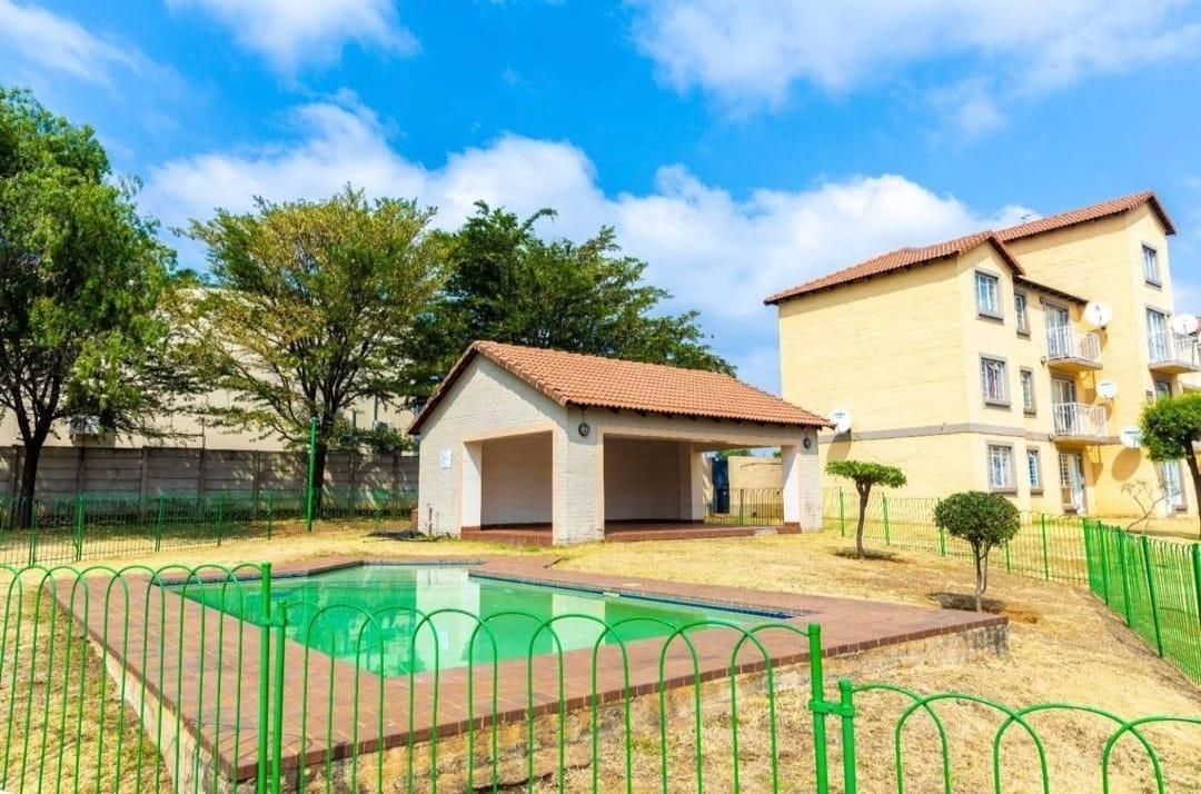 2 Bedroom Apartment in Ormonde