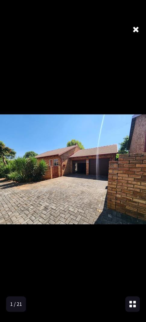2 Bedroom Townhouse in Weltevreden Park
